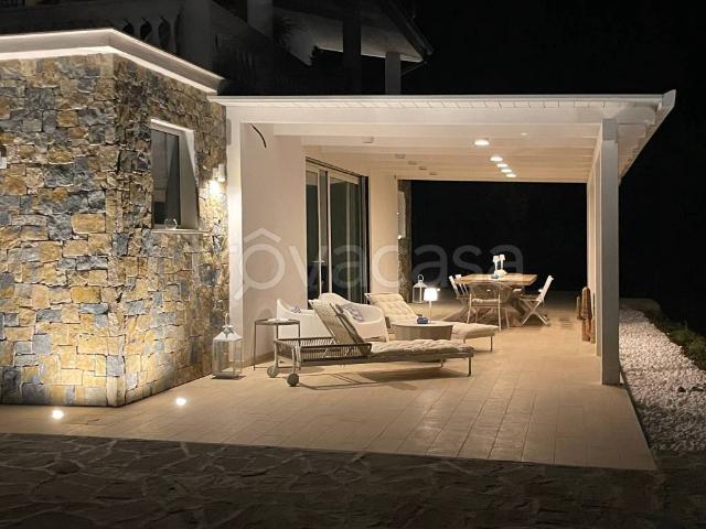 Villa Indipendente in affitto a Centola, Campania