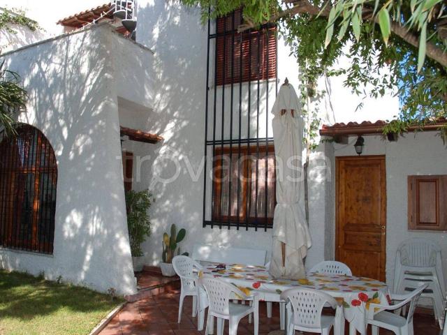 Villa Indipendente in affitto a Cerenova Costantica, Roma Capitale