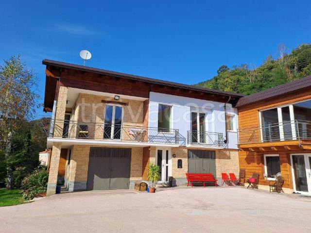 Villa Indipendente in affitto a Piemonte, Cuneo