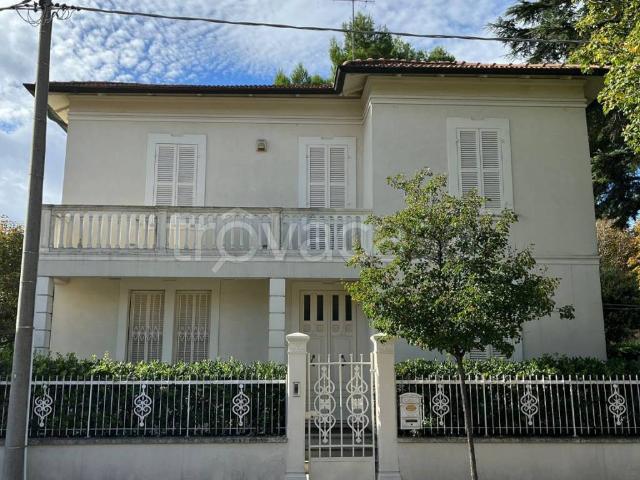 Villa Indipendente in affitto a San Cristoforo, Marche