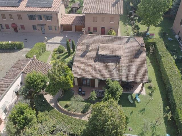 Villa Indipendente in affitto a Quacchio, Ferrara