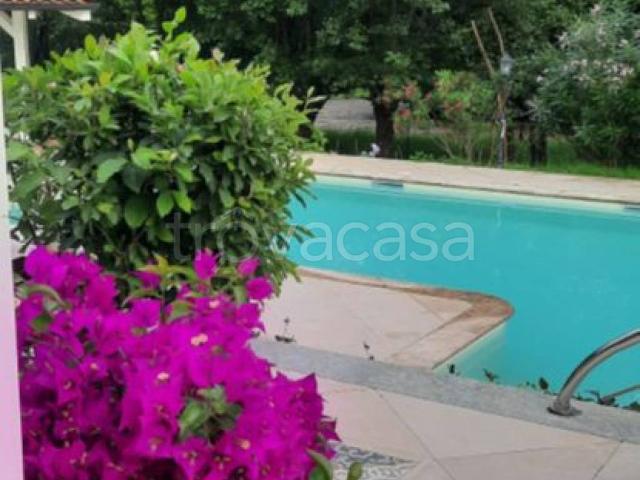 Villa Indipendente in affitto a Unione Montana di Comuni delle Valli di Lanzo, Ceronda e Casternone, Piemonte