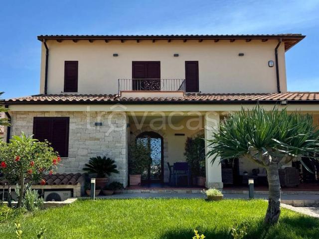 Villa Indipendente in affitto a Licata, Sicilia