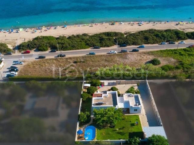 Villa Indipendente in affitto a Puglia, Taranto