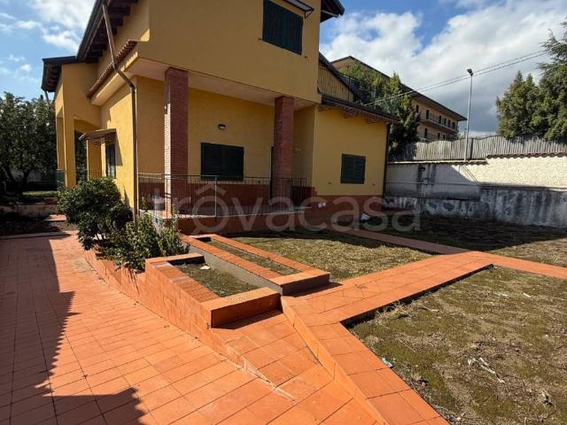 Villa Indipendente in affitto a Massannunziata, Mascalucia