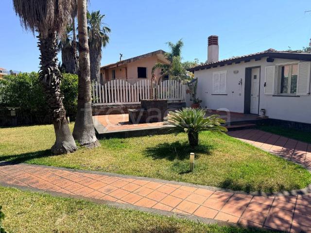 Villa Indipendente in affitto a Massannunziata, Mascalucia