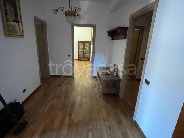 Villa Indipendente in affitto a Marche, Ancona