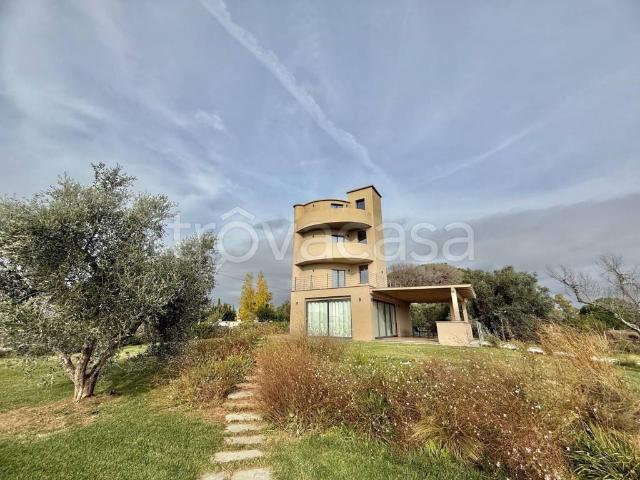Villa Indipendente in affitto a Montalto Di Castro, Lazio