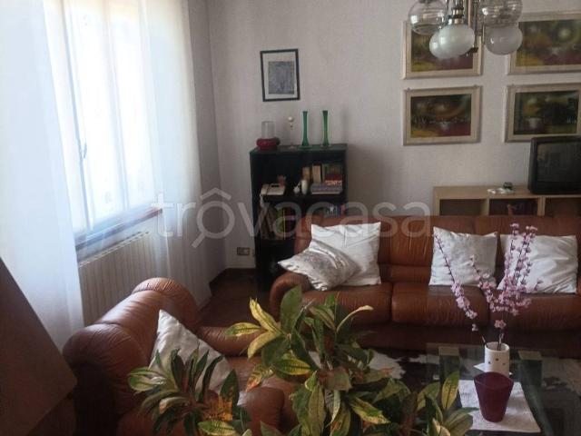 Villa Indipendente in affitto a Monteforte D'alpone, Veneto