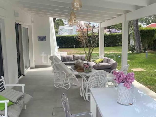 Villa Indipendente in affitto a Rosa Marina di Ostuni, Puglia
