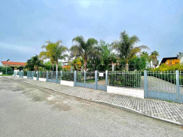 Villa Indipendente in affitto a Policoro, Basilicata