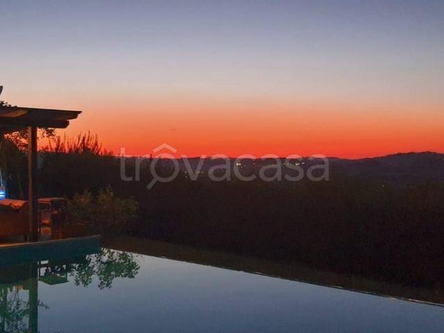Villa Indipendente in affitto a Marche, Macerata