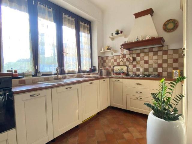 Villa Indipendente in affitto a Puglia, Taranto
