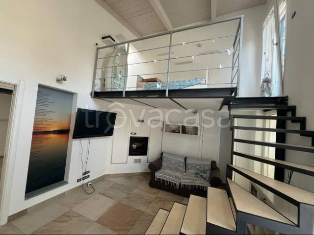 Villa Indipendente in affitto a Circoscrizione 2, Piemonte
