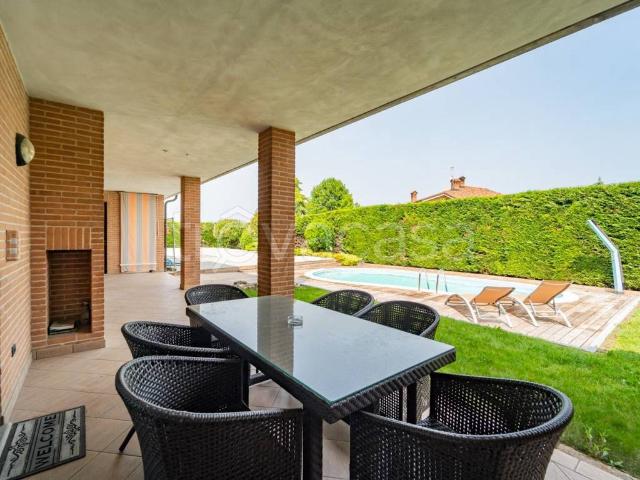 Villa Indipendente in affitto a Piemonte, Cuneo