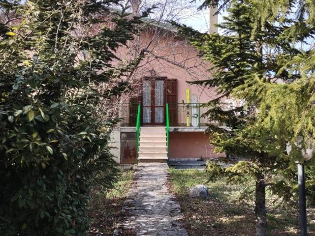 Villa Indipendente in affitto a Alfedena, Abruzzo