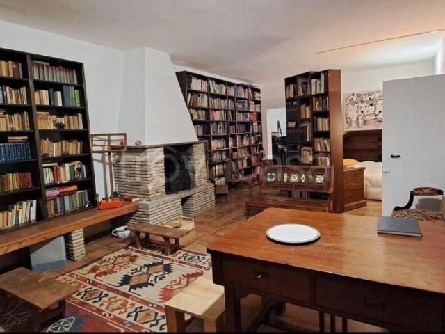Villa Indipendente in affitto a Montagnano, Roma Capitale