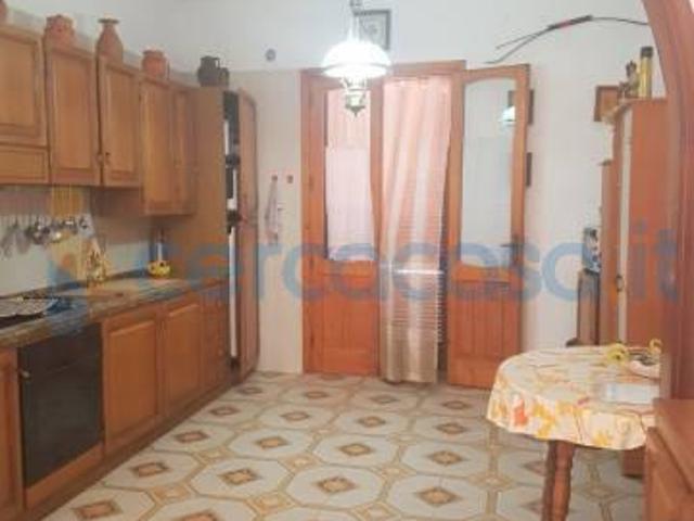 Villa Indipendente in affitto a Talsano, Taranto