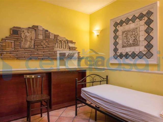 Villa Indipendente in affitto a Giardini Tor di Mezzavia, Roma Capitale