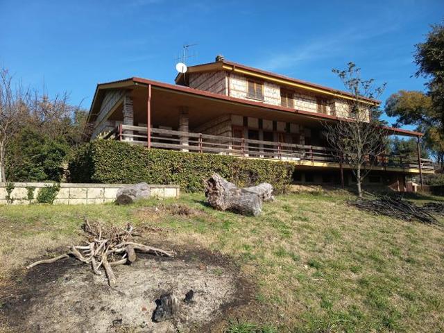 Villa Indipendente in vendita a Palma, Terni