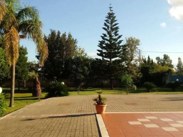 Villa Indipendente in affitto a Mesagne, Brindisi