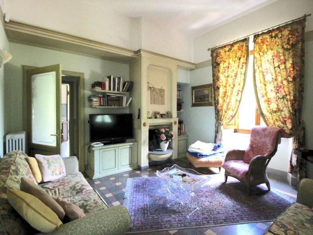 Casa in vendita a Uzzano E Castello, Toscana