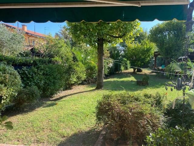 Villa Indipendente in vendita a Abano Terme Bagni, Veneto
