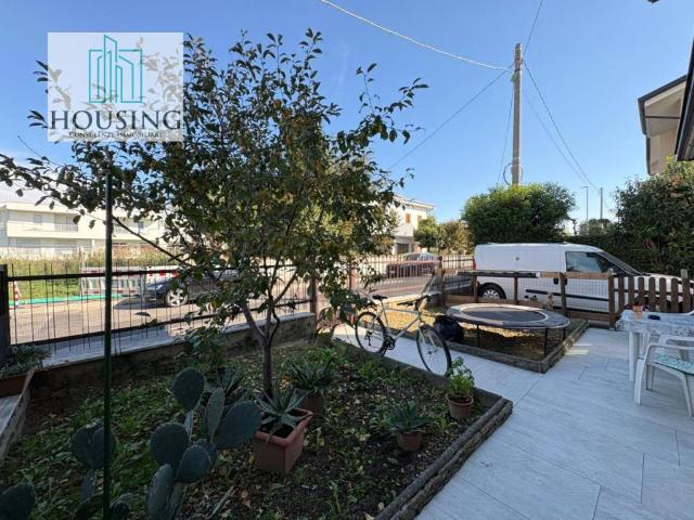 Villa Indipendente in vendita a Abano Terme, Padova