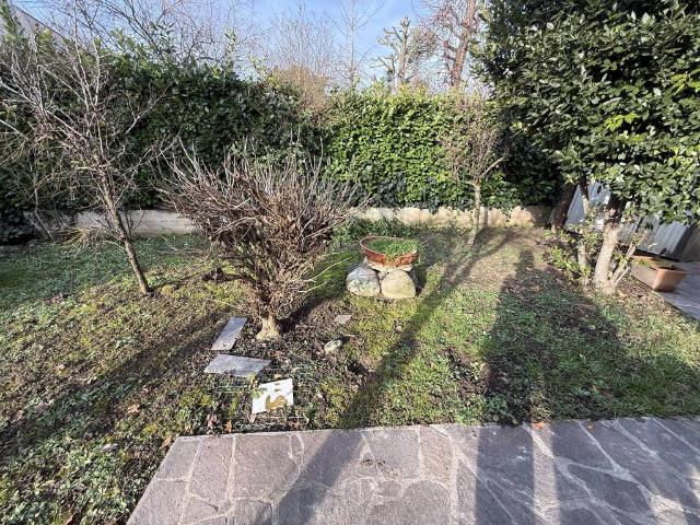 Villa Indipendente in vendita a Abano Terme Bagni, Veneto