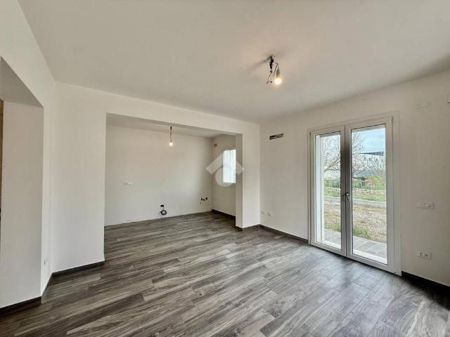 Villa Indipendente in vendita a Giarre, Abano Terme Bagni