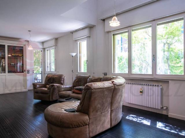 Villa Indipendente in vendita a Abano Terme Bagni, Veneto
