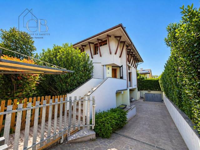 Villa Indipendente in vendita a Monterosso, Abano Terme Bagni
