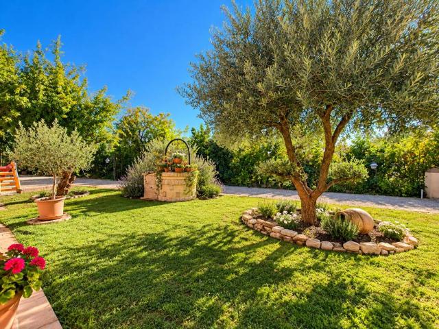 Villa Indipendente in vendita a Abano Terme, Padova