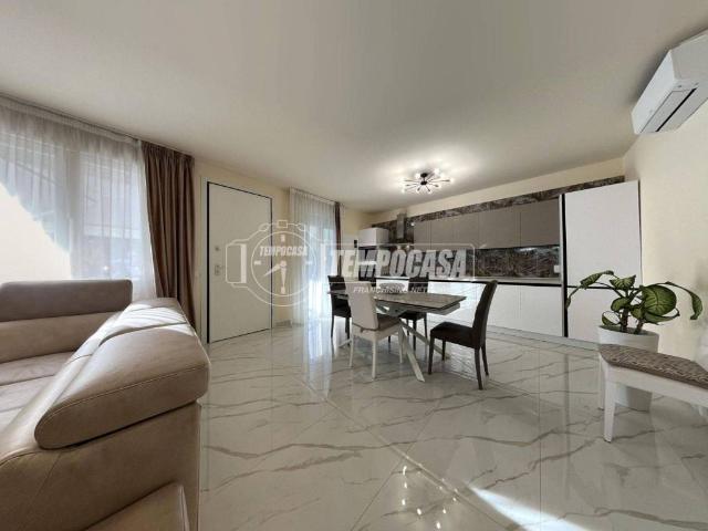 Villa Indipendente in vendita a Abano Terme Bagni, Veneto