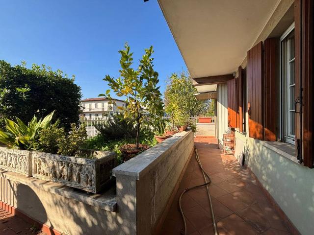 Villa Indipendente in vendita a Giarre, Abano Terme Bagni