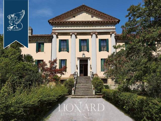 Villa Indipendente in vendita a Abano Terme Bagni, Veneto