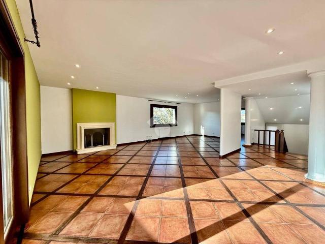 Villa Indipendente in vendita a Abano Terme Bagni, Veneto