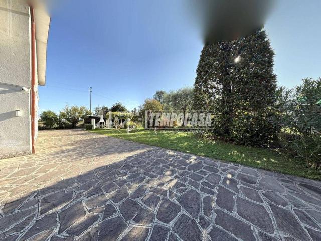 Villa Indipendente in vendita a Giarre, Abano Terme Bagni