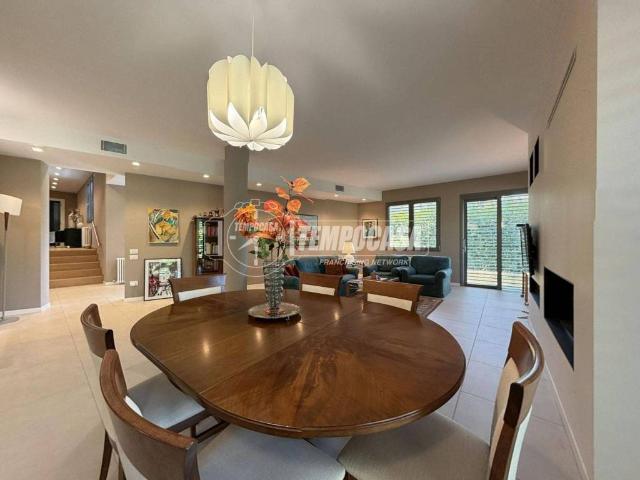 Villa Indipendente in vendita a Monterosso, Abano Terme Bagni