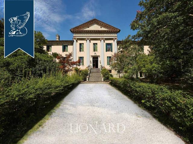 Villa Indipendente in vendita a Abano Terme Bagni, Veneto