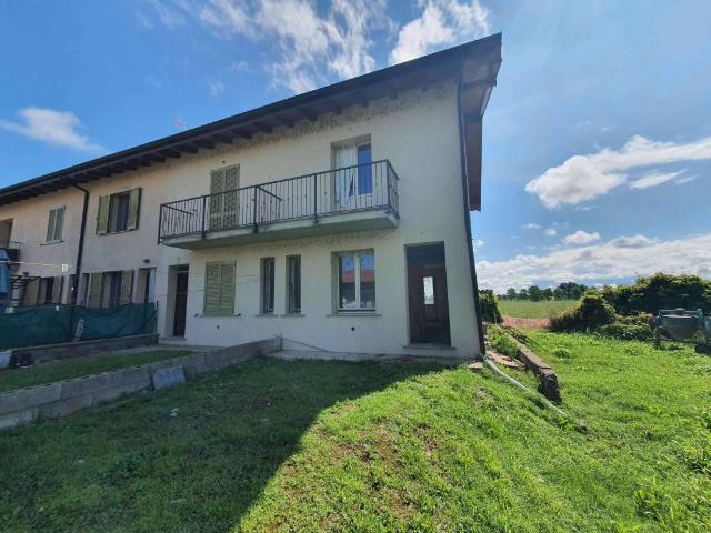Villa Indipendente in vendita a Abbadia Cerreto, Lombardia