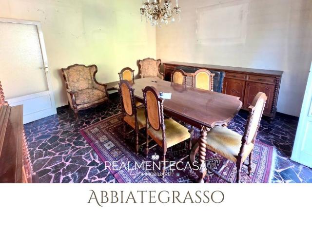 Villa Indipendente in vendita a Castelletto, Abbiategrasso