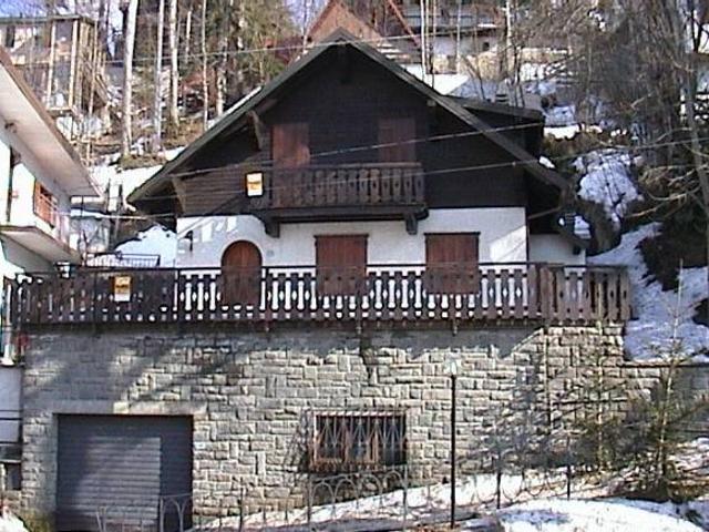 Villa Indipendente in vendita a Pistoia