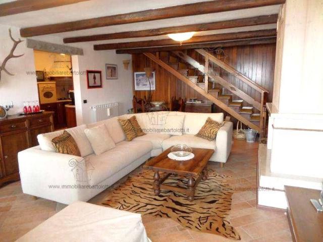 Villa Indipendente in vendita a Abetone Cutigliano, Abetone