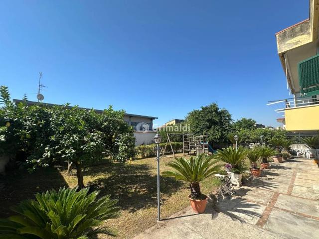 Villa Indipendente in vendita a Acerra, Campania