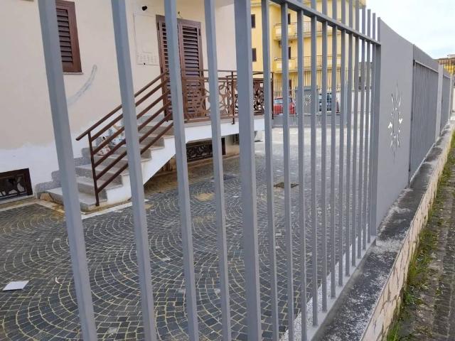 Villa Indipendente in vendita a Acerra, Campania