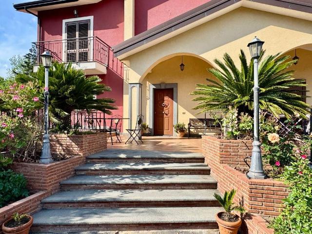 Villa Indipendente in vendita a Bottazzi, Aci Bonaccorsi