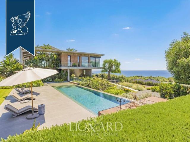 Villa Indipendente in vendita a Ficarazzi, Aci Castello