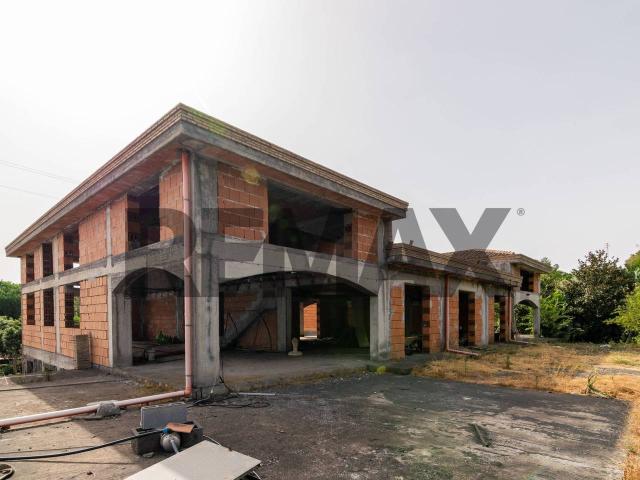 Villa Indipendente in vendita a San Nicolò, Aci Catena