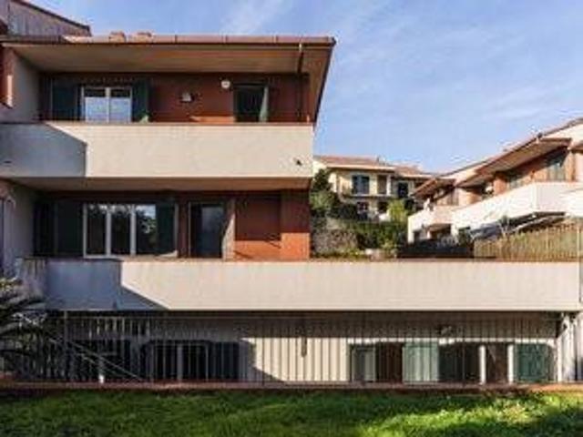 Villa Indipendente in vendita a Aci Catena, Sicilia